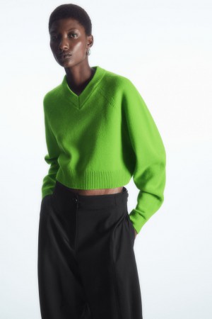 Dámské Svetry COS Cropped V-Neck Vlna Zelene | JLZM-02689