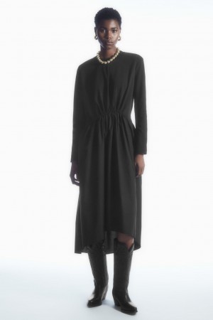 Dámské Šaty COS Asymmetric Gathered-Pasem Midi Černé | VCSP-85432