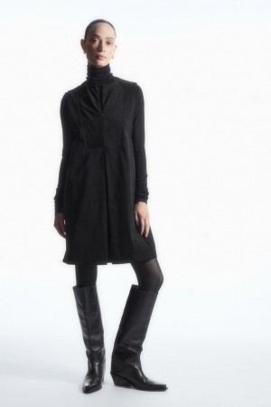 Dámské Šaty COS Plisovaný Corduroy Mini Černé | EFOW-43687