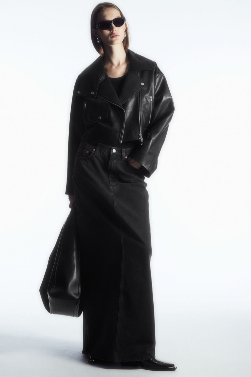 Dámské Bundy COS Oversized Cropped Læder Cyklistické Černé | HXJM-20596