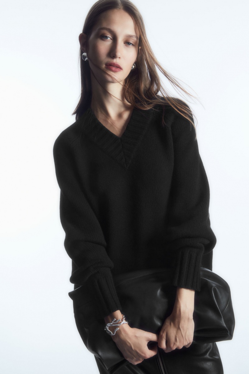 Dámské Jumpers COS Tlustý Pure Cashmere V-Neck Černé | VIOE-17268