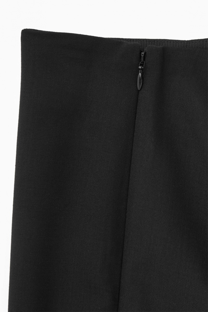 Dámské Kalhoty COS Low-Rise Bootcut Vlna-Crepe Černé | HNKB-28950