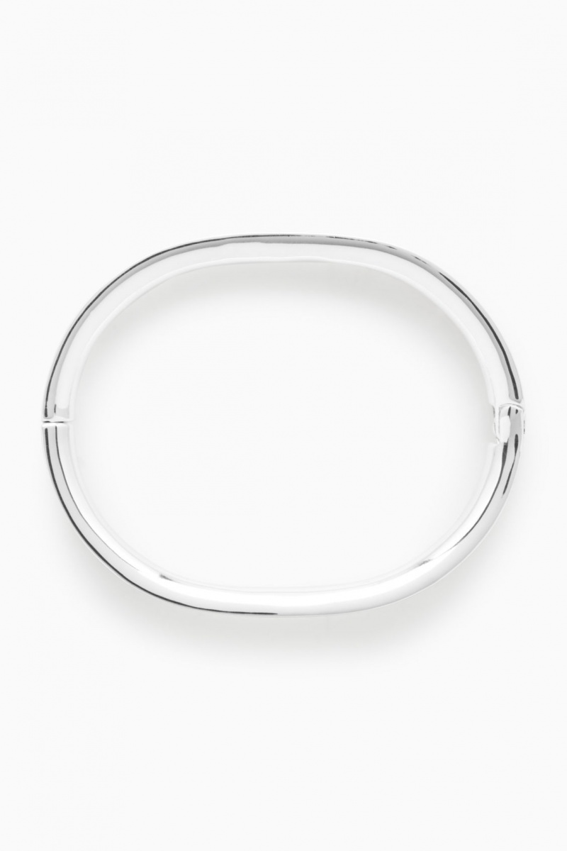 Dámské Náramek COS Recycled Brass Hinged Bangle Stříbrné | PYMT-56093