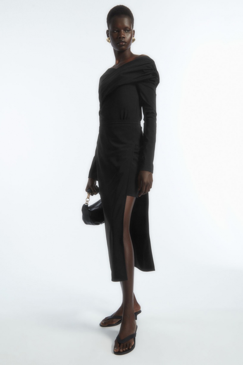 Dámské Sukně COS Asymmetric Cutout Černé | QPCB-40287