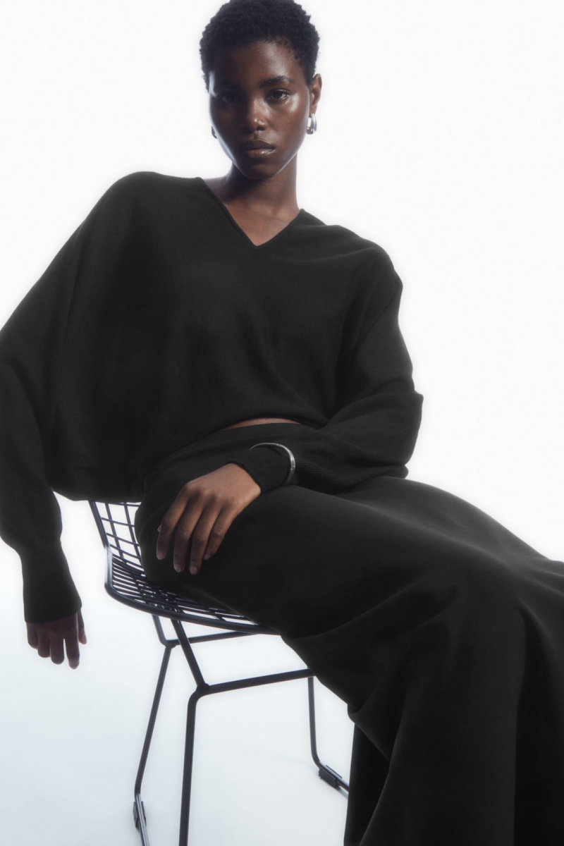 Dámské Svetry COS V-Neck Merino Vlna Batwing Černé | LXPE-76981