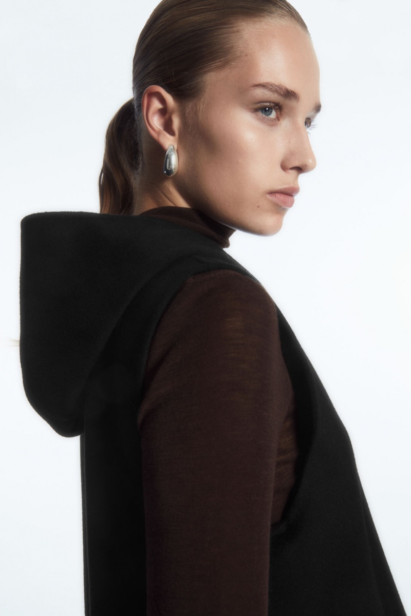 Dámské Vesta COS Double-Faced Hybridní S Kapucí Černé | RWSN-04186