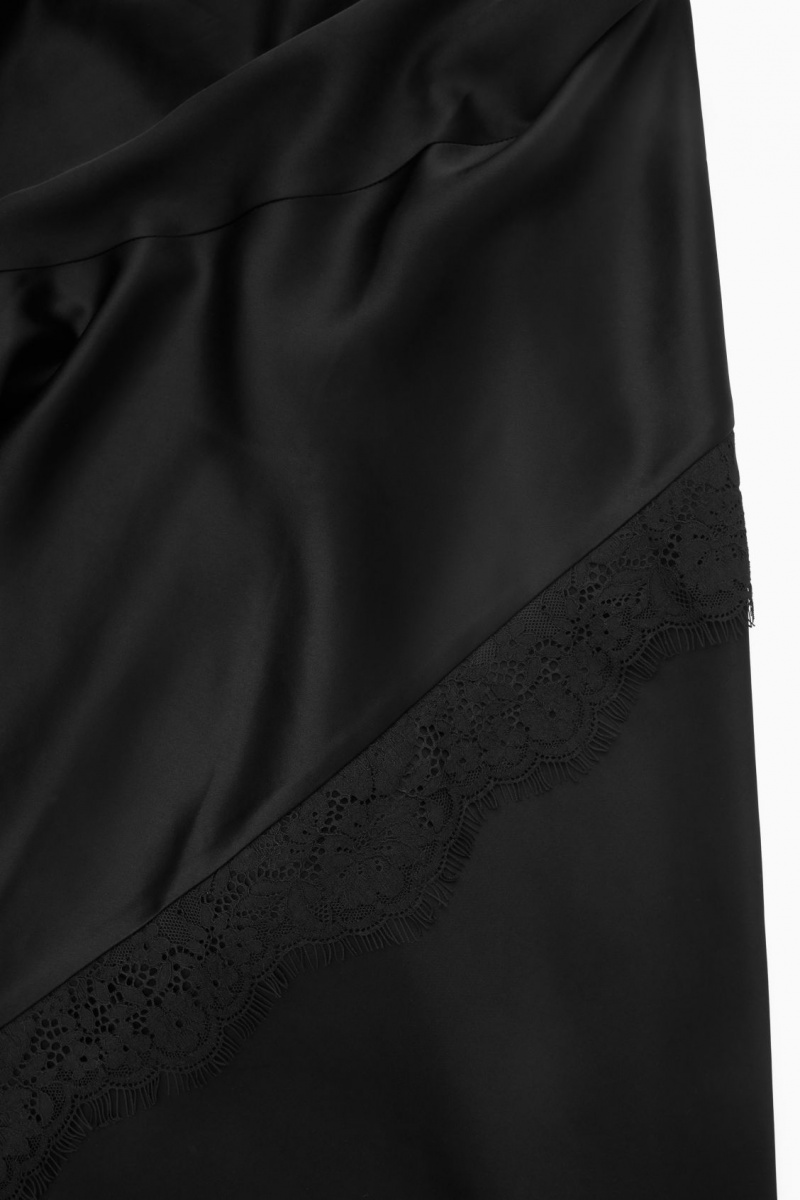 Dámské Šaty COS Asymmetric Krajkové-Trimmed Satin Černé | FNDP-72154