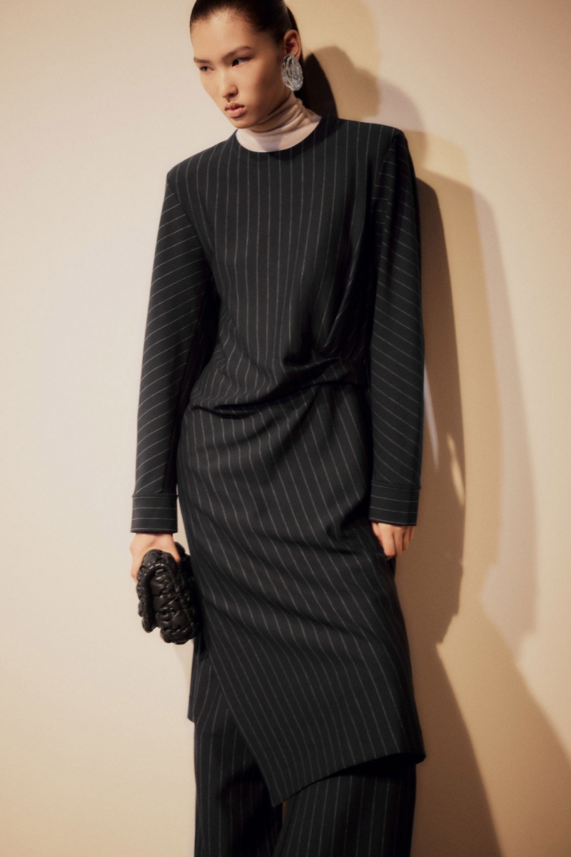Dámské Šaty COS Power-Shoulder Midi Černé | XHOS-98021