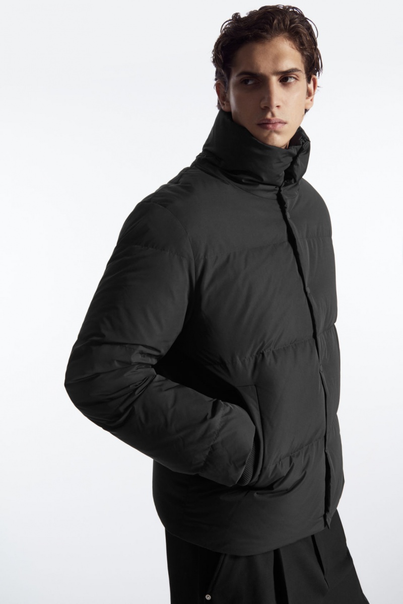 Pánské Bundy COS Krátké Puffer Černé | GJAK-56984