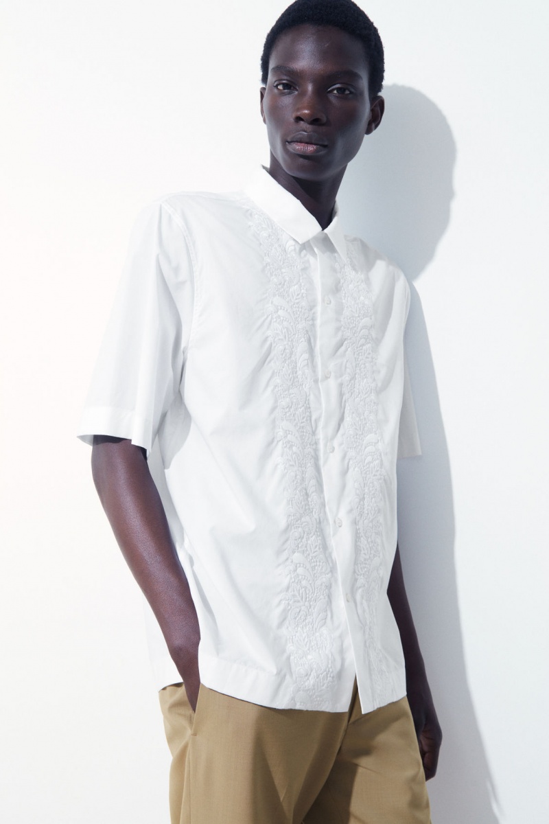 Pánské Košile COS The Embroidered Krátké-Sleeved Bílé | SGBP-56473