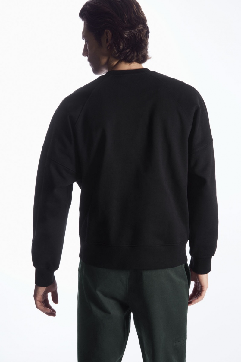 Pánské Mikina COS Oversized Exposed-Seam Černé | ZYRO-43298