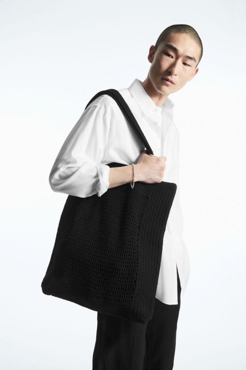 Pánské Přebalovací Tašky COS Oversized Crochet Černé | UCAR-75602